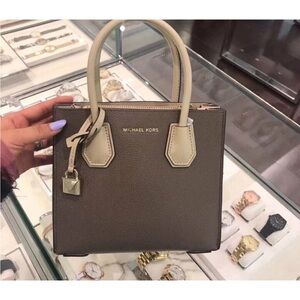 NWT Michael Kors Mercer Signature Messenger Crossbody Bag Handbag Msh/Trf/Oat